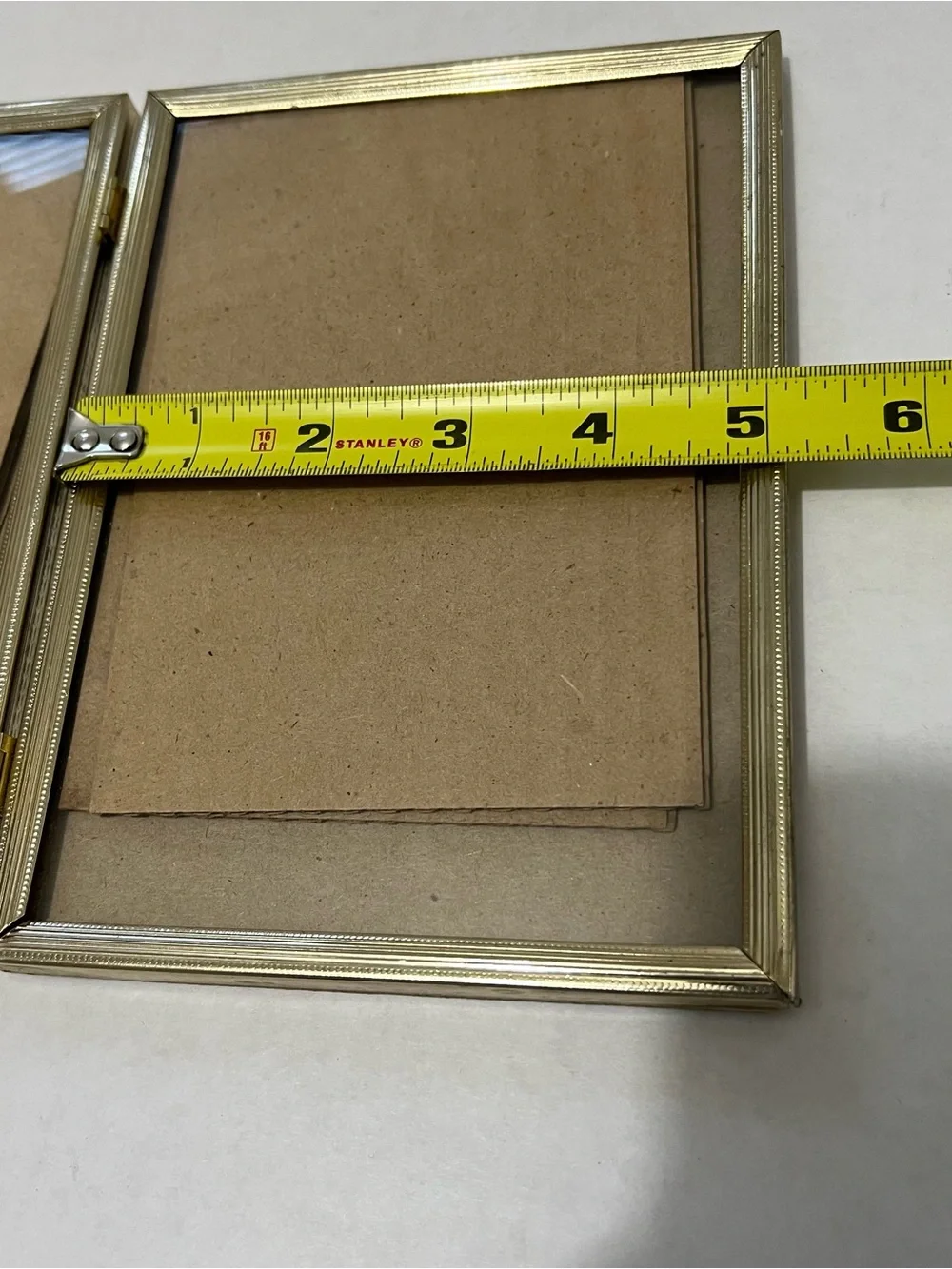 Vintage Gold Metal Folding Double Picture Frame 5x7 Hinged Bi-Fold